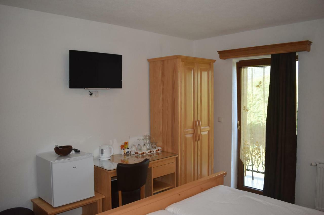 Ethno House Izvor Ξενοδοχείο Vrelo Koreničko Εξωτερικό φωτογραφία